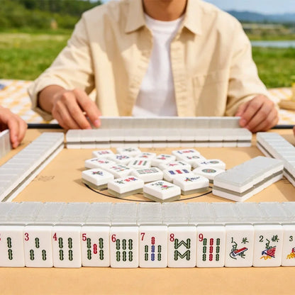 Luxury Silver Gold Acrylic Mahjong Set Smooth Hand-Rubbed 166 American Mahjong Tiles Travel Leisure Board Game for Home Famlity